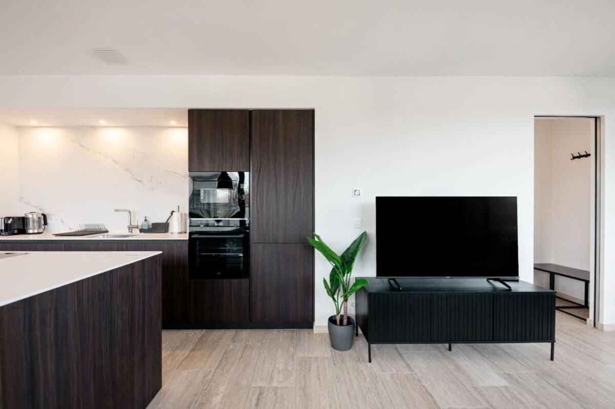 City Luxury With City Views In Ville Haute ลักเซมเบิร์ก ภายนอก รูปภาพ